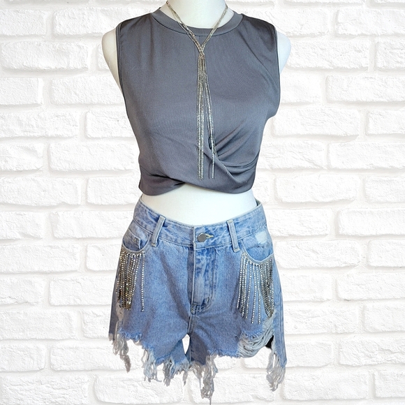 High Rise Jean Shorts Rhinestone Pockets Rough Edge Cut Off Distressed Shorts M - Picture 8 of 15